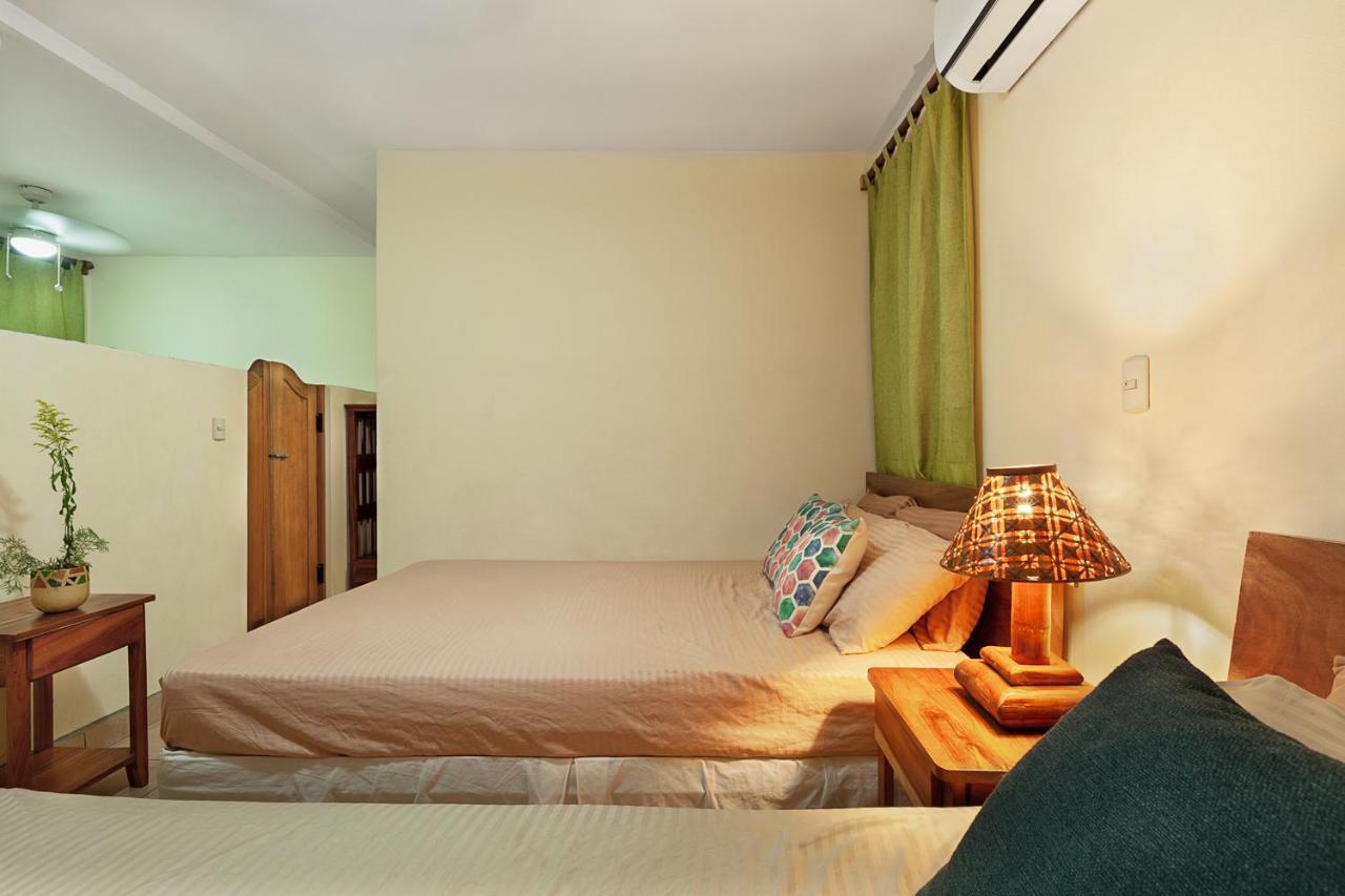 Hostel Tropical And Coworking Сан Хуан дел Сур Екстериор снимка