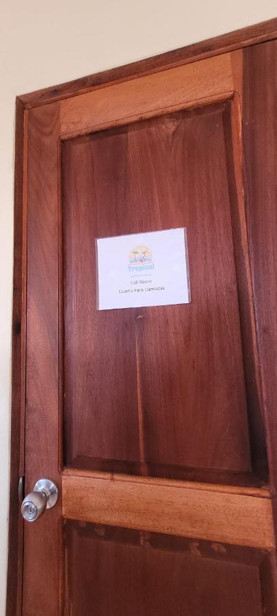 Hostel Tropical And Coworking Сан Хуан дел Сур Екстериор снимка